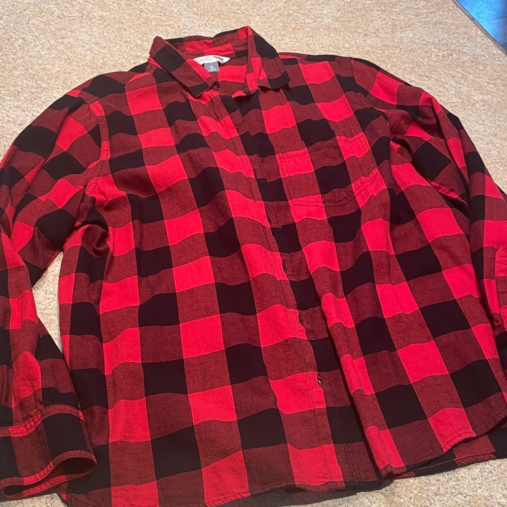 Old Navy Buffalo Checkered Flannel Shirt